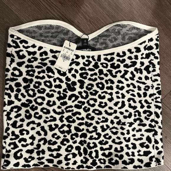 Leopard top 🖤🤍 - Picture 3 of 3